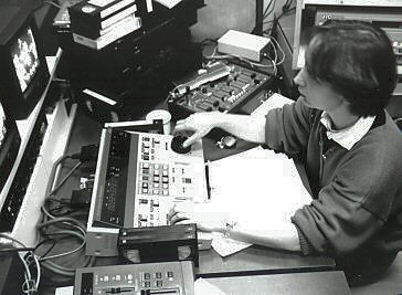 Heide-Marie am Monitor