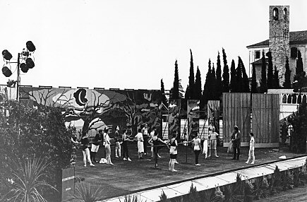 preparing for an open-air performance in Italy, 1977