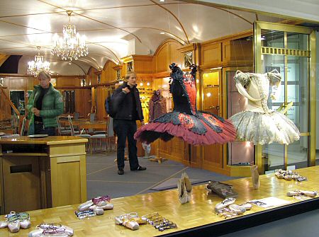 Ballettschaufenster von Optik Martin